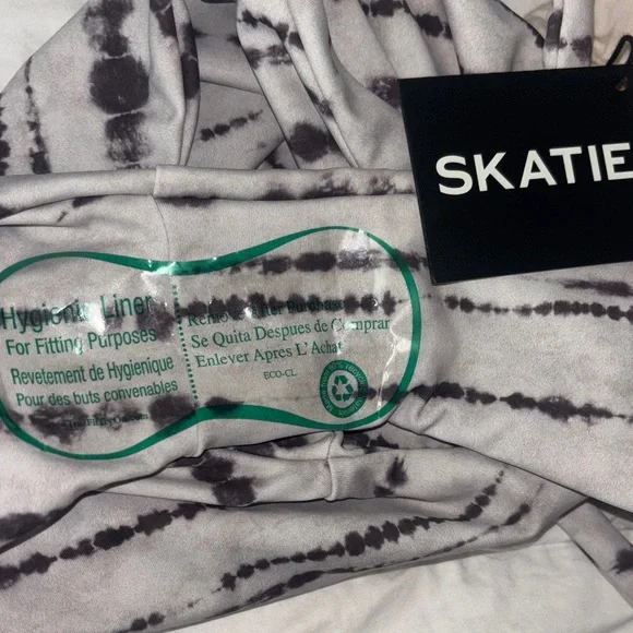 Skatie Monochrome Tie-Dye One Piece Swimsuit - Picture 3 of 3